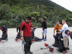 Filename=IMG_3476.jpg
Filesize=708KiB
Dimensions=1600x1200
Date added=Mar 24, 2007 IMG_3476.jpg